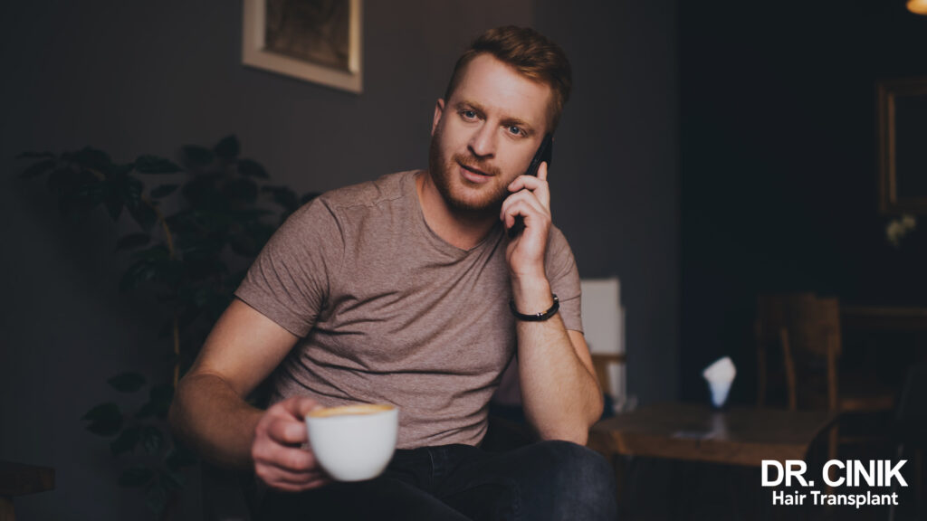 Caféine un traitement efficace contre la perte de cheveux ?